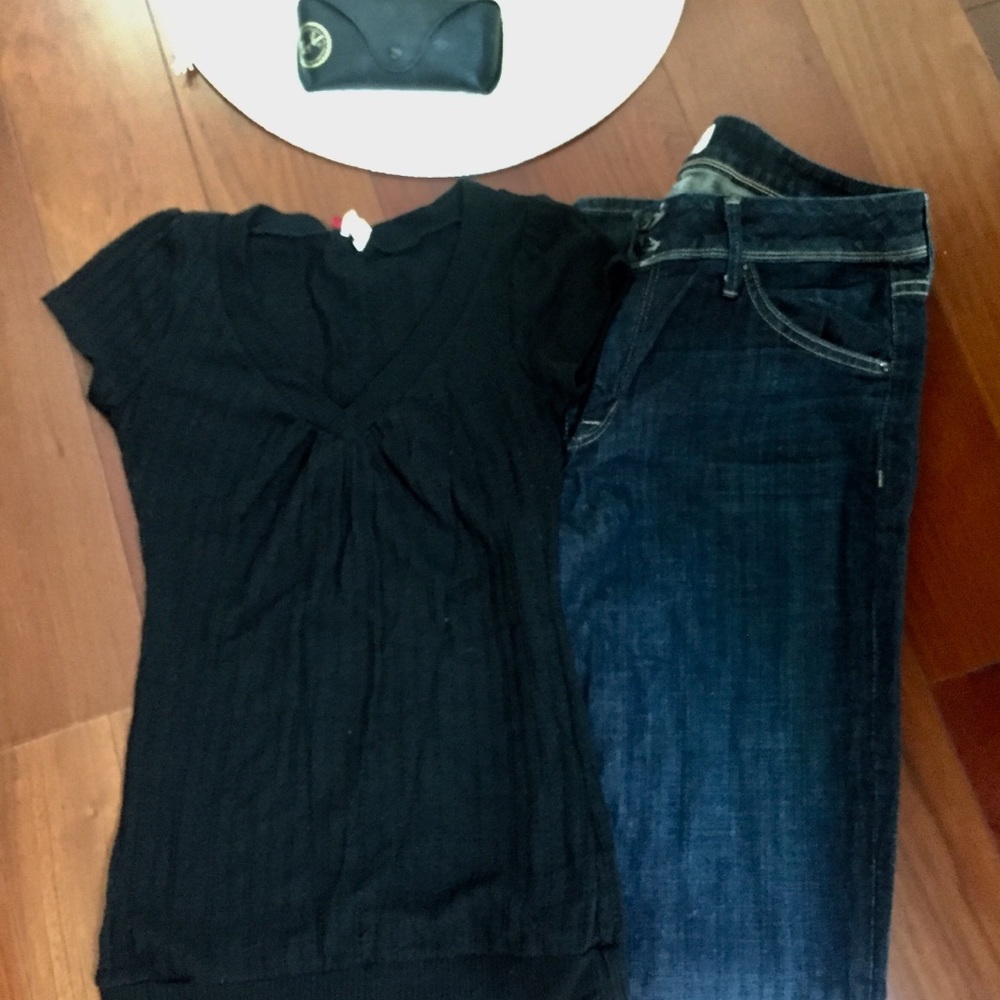Black Top - Small - Knit - Cozy - Cute